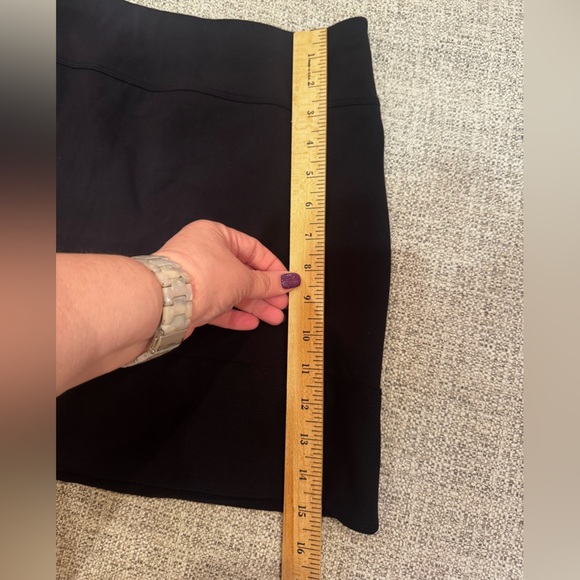 Athleta Tee Time Black Skort Double Zipper Mini Skirt Built In Shorts Sz XXS - Picture 6 of 10